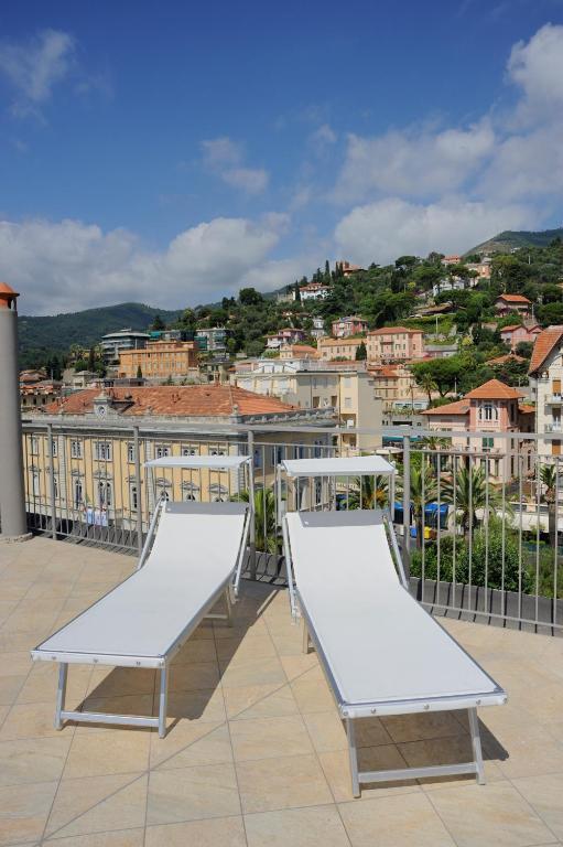 Hotel Enrico Alassio Exterior photo