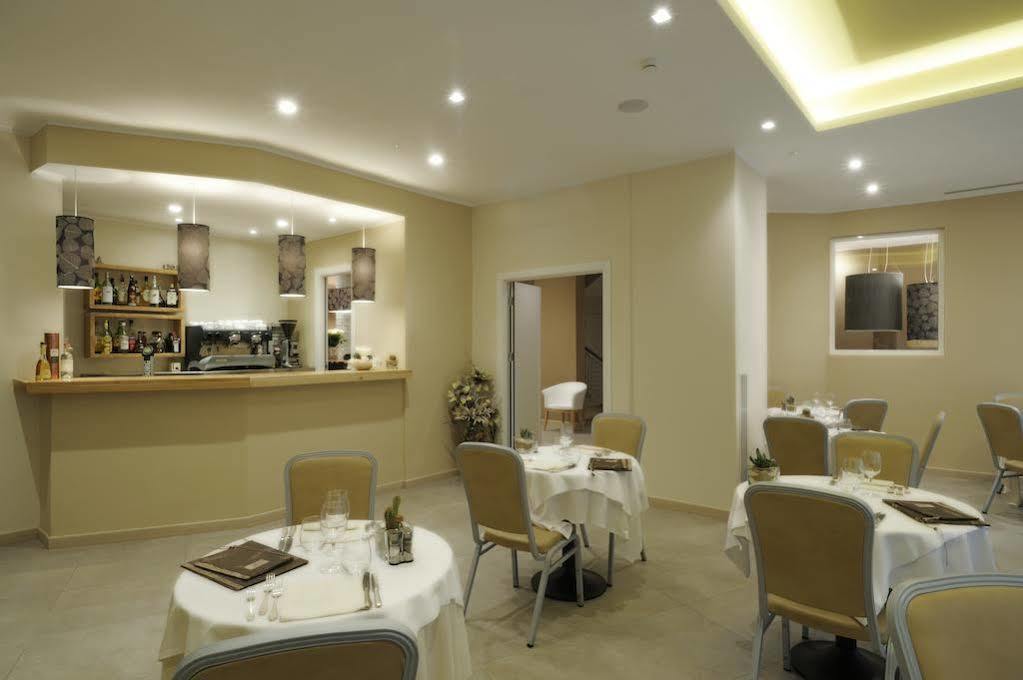 Hotel Enrico Alassio Exterior photo